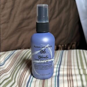 Bumble and Bumble Illuminated Blonde Tone Enhancing Leave In Spray